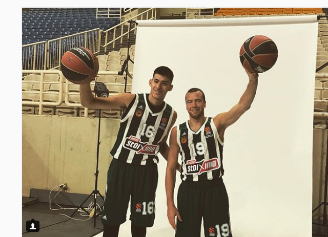 Αυτή είναι η πρώτη εμφάνιση-έκπληξη του Εξάστερου! (pic)