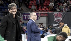 Πήγε για το θαύμα ο Λάνγκφορντ, αλλά δεν τα κατάφερε - Ήττα στη Βιτόρια για τον "Εξάστερο"