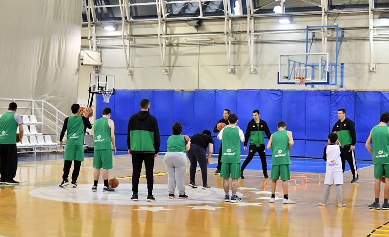 Παρουσιάστηκε επίσημα το τμήμα μπάσκετ για παιδιά με αυτισμό