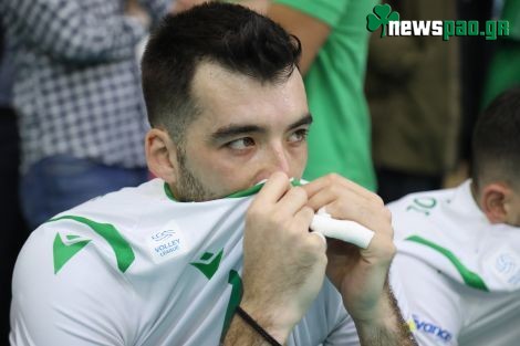 Επεισόδια και δακρυγόνα στου Ρέντη (pics)