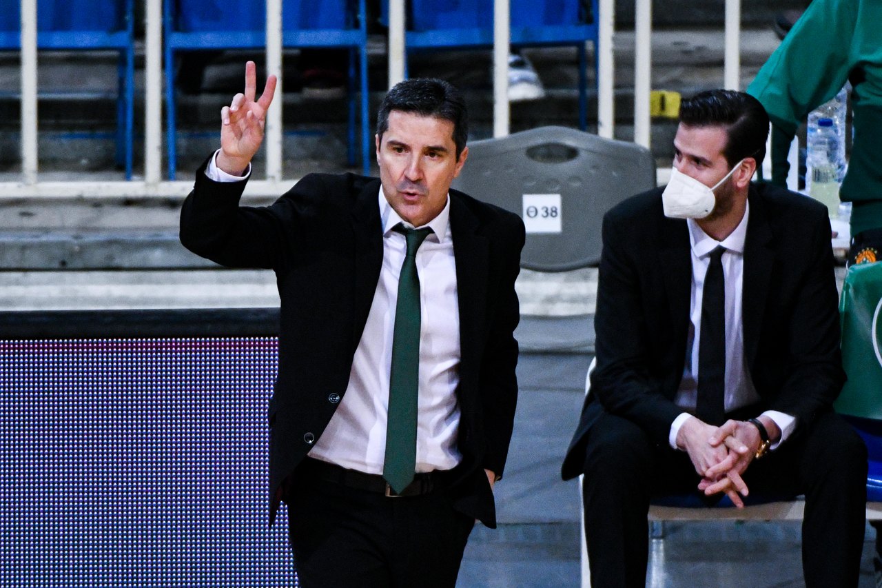 Πρίφτης: «Δεν ήθελα να φύγει τώρα ο Πέρι»