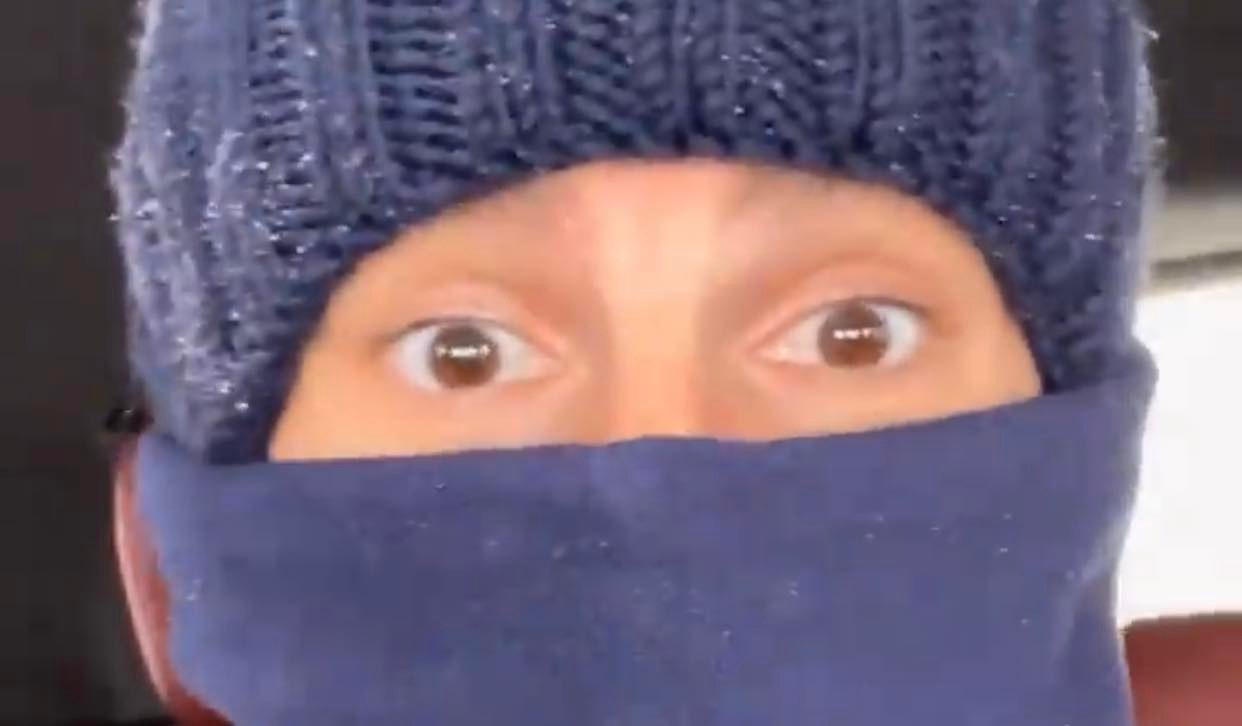 Γούρλωσε τα μάτια ο Χουάνκαρ, όταν είδε το χιόνι - Η... περιπέτεια στο Κορωπί (pic)