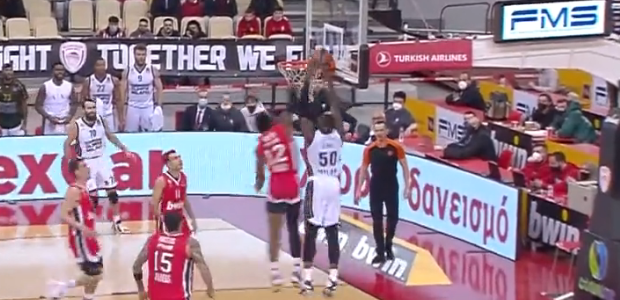 Έσπασε... τη ρακέτα στο ΣΕΦ ο Μπέντιλ (vid)