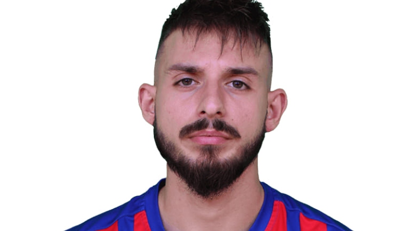 Νεκρός ο ποδοσφαιριστής της Ηλιούπολης που κατέρρευσε στο γήπεδο (vid)