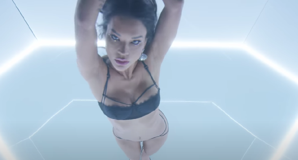 Βάσω Βιλέγκας: Αυτή είναι η νέα της σχέση - «Κρατάει χαμηλά τους τόνους» (vid)