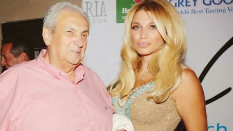 Πέθανε ο Δημήτρης Κοντομηνάς - Συντετριμμένος ο Ανδρέας Μικρούτσικος (vids)