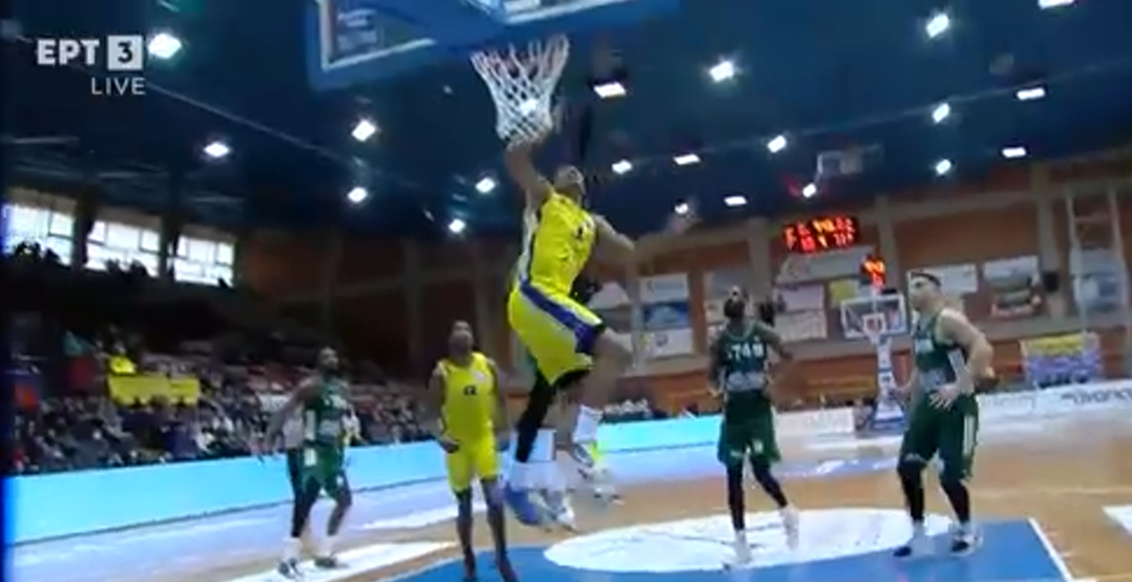 Πήρε το... κεφάλι του Βον ο Έβανς! (vid)