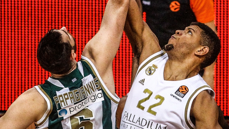 «Βασιλιάς» στην Ευρωλίγκα: Ο Παπαγιάννης ξεπέρασε τις επιδόσεις του Ταβάρες!