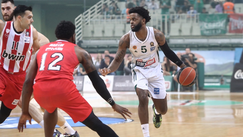 Στο... διάστημα πήγε η απόδοση του Παναθηναϊκού στο ΣΕΦ!