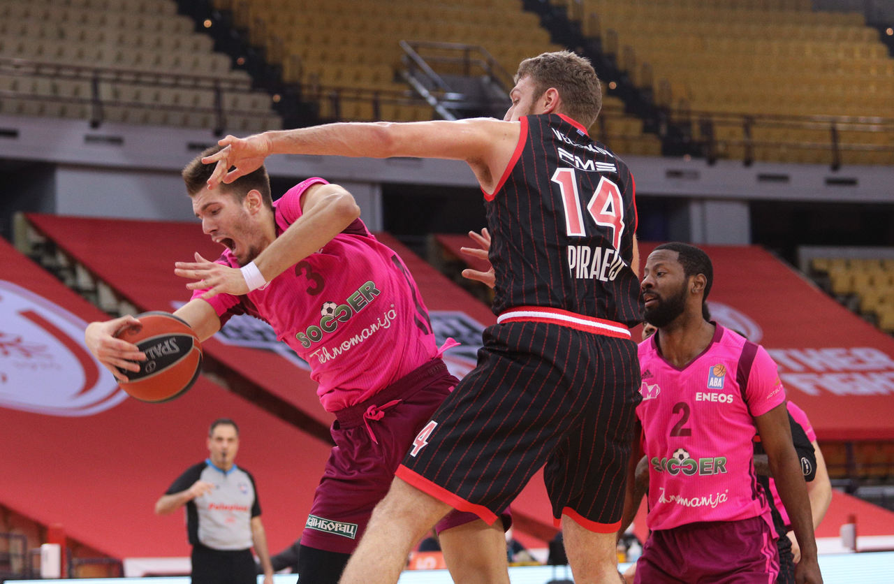 Τέλος ο Πετρουσέφ από Εφές, αποφασίζουν Ράντονιτς - Πεδουλάκης!