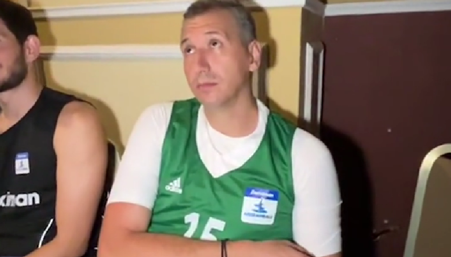 Διαμαντίδης: Τίμησε με το «15» τον Γιώργο Πρίντεζη (vid)