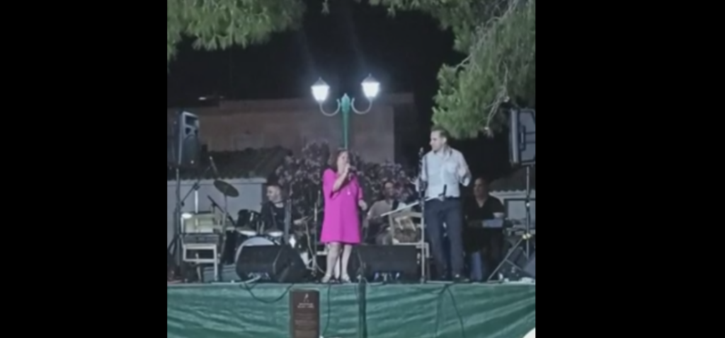 Έφη Θώδη: Τραγούδησε το «Madame» σε πανηγύρι στην Ηλεία και έγινε viral (vid)