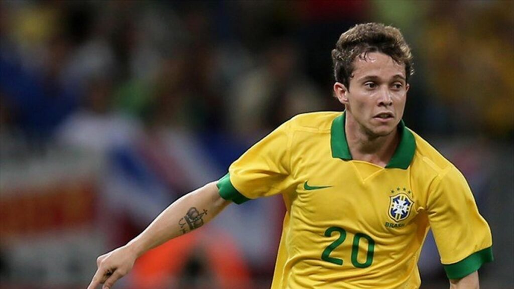 Παναθηναϊκός: «Το 1 εκατ. ευρώ για Μπερνάρντ και οι Άραβες»