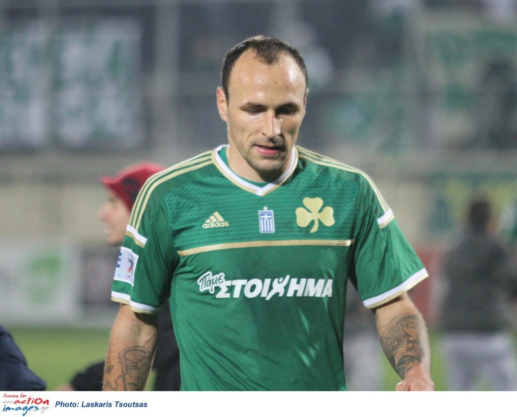 Αποσύρθηκε ο Γκόρντον Σίλντενφελντ! (pic)