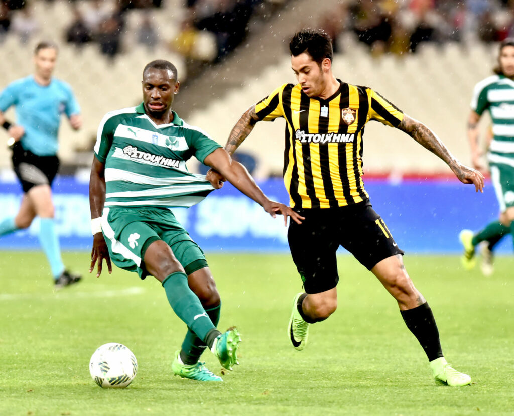 Ψάχνει ομάδα ο Εμποκού, μίλησε με ελληνική ομάδα