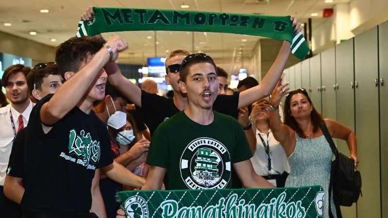 Έγινε... Λεωφόρος το αεροδρόμιο: «Μπερνάρντ αλάνι γ@μ@ το λιμάνι! - Τον Βραζιλιάνο φέραμε...» (vid)