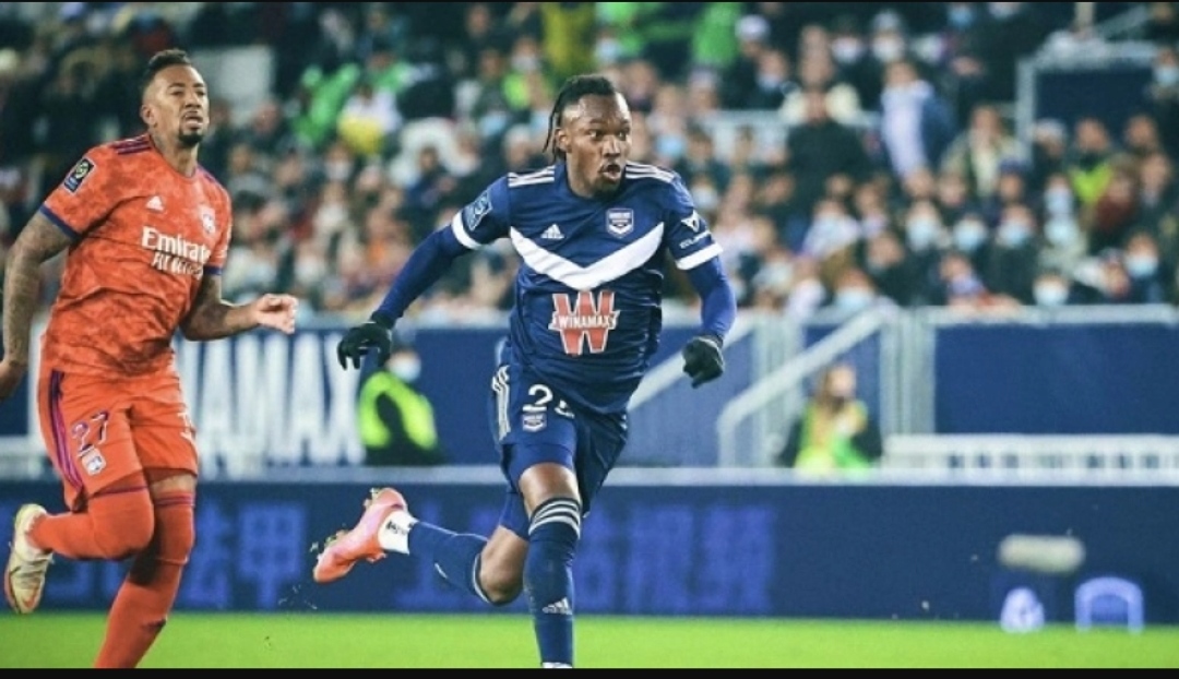 «"Οχι" σε Παναθηναϊκό και Ολυμπιακό για Έλις»