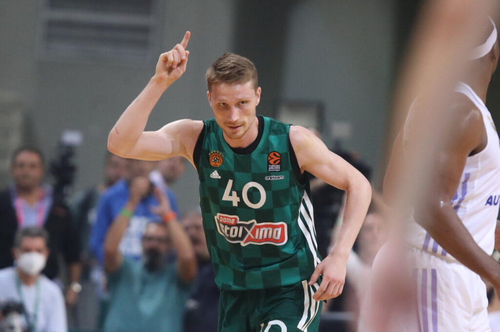 Παρασκήνιο με Γκριγκόνις - Η αντίδρασή του στα αποδυτήρια μετά την ήττα