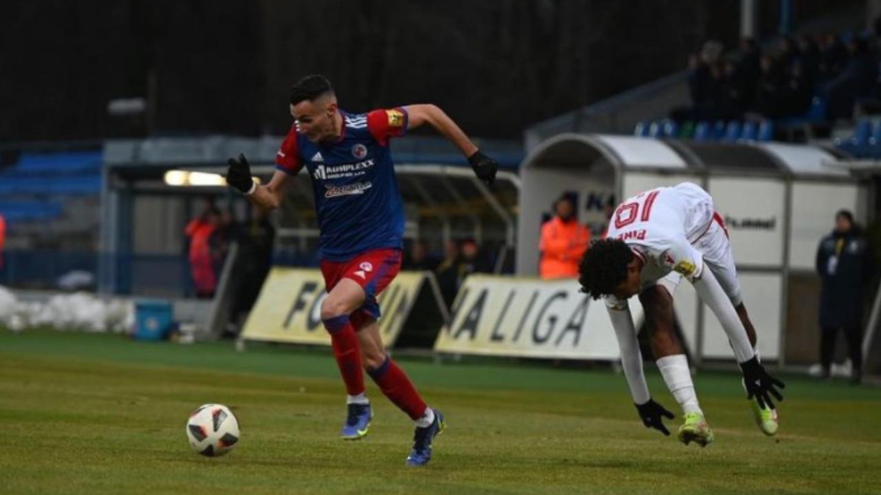 Νιάρχος: «Θέλω πολύ να πάρει το πρωτάθλημα ο Παναθηναϊκός»