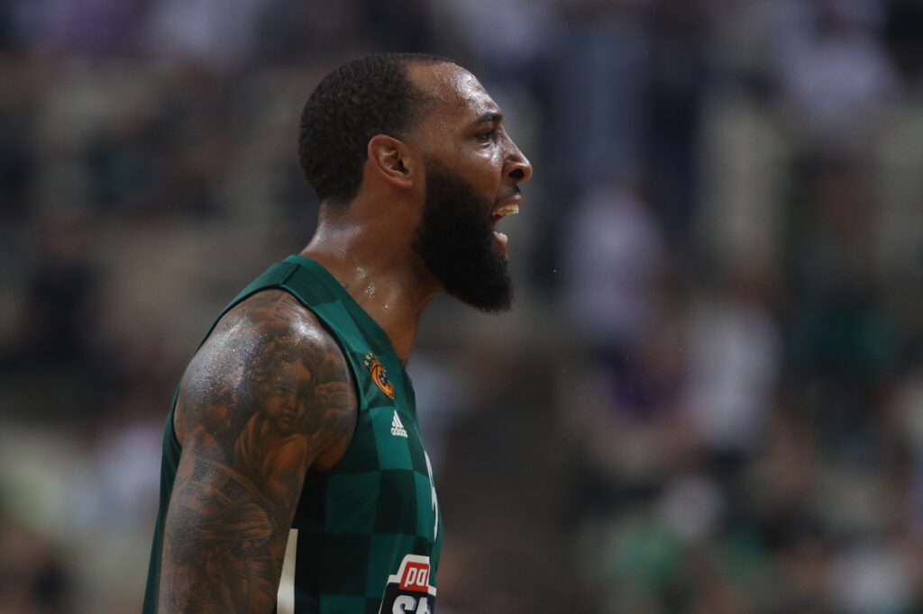 Ουίλιαμς: «Να είμαστε παθιασμένοι σε κάθε αγώνα»