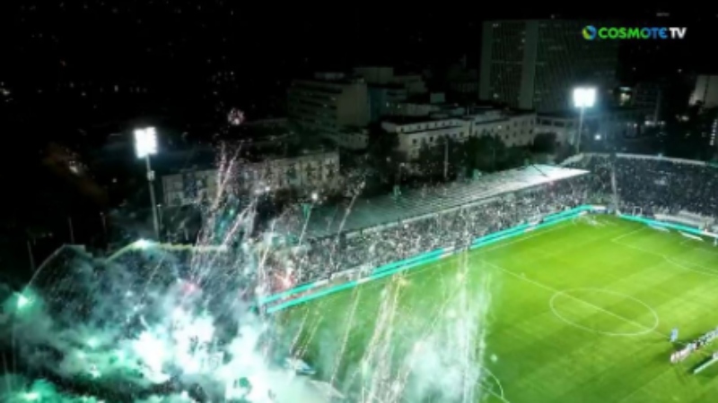 Θύρα 13: Η εκρηκτική ατμόσφαιρα στη Λεωφόρο κατά την είσοδο των ομάδων (vid)