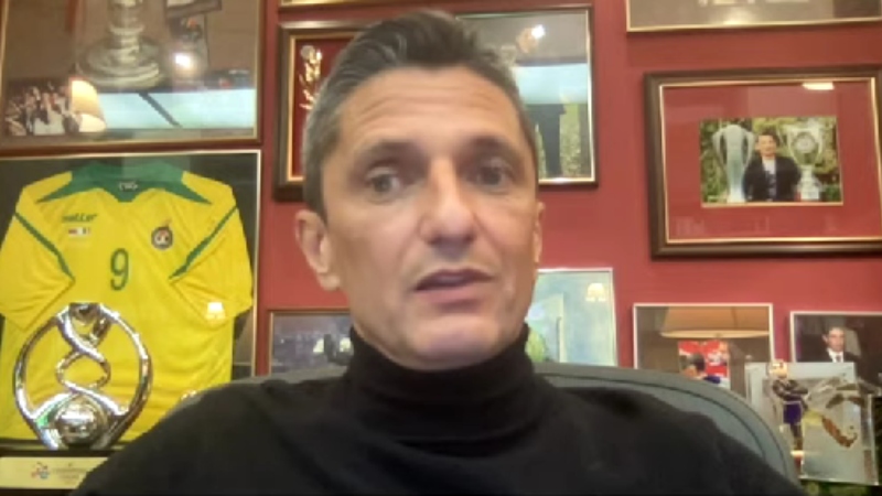 Λουτσέσκου: «Έχω τις απόψεις μου - Δεν θα πρέπει να μας απασχολεί τι ποδόσφαιρο παίζει ο ΠΑΟ»