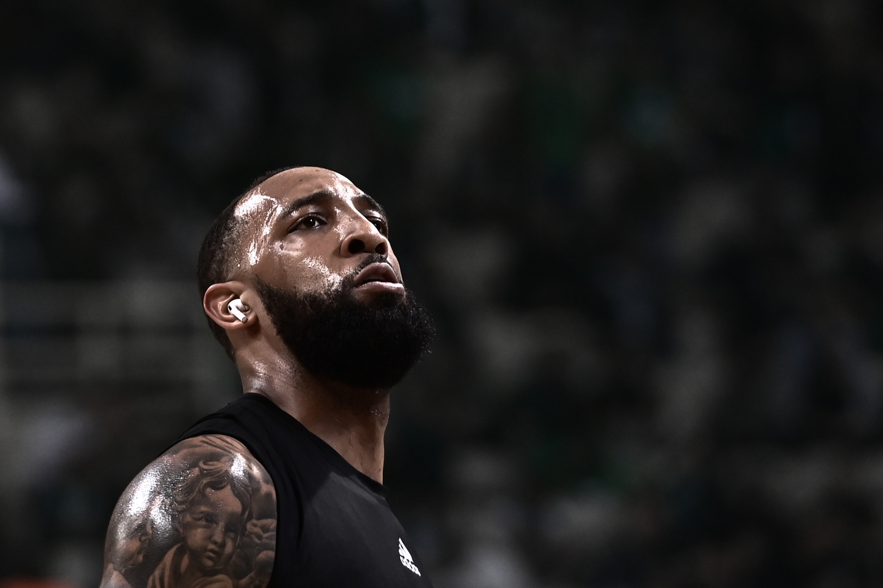 ΧΑΜΟΣ στο ΟΑΚΑ - Δείτε τις εικόνες!