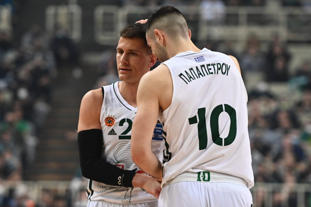 Το συγκινητικό μήνυμα του Νέντοβιτς στον Παπαπέτρου!