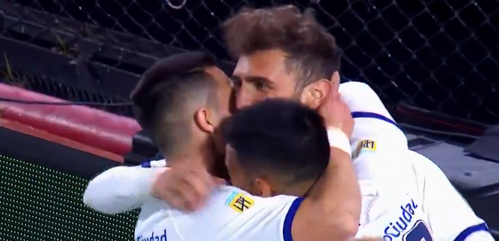 «Αποκάλυψε» ενδιαφέρον του ΠΑΟ, για να κερδίσει μεγαλύτερο συμβόλαιο!