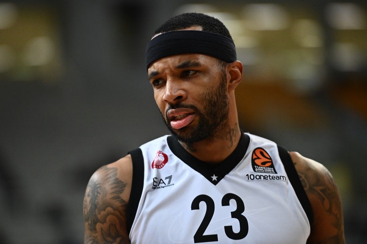 «Δεν με συμπαθούν οι οπαδοί του ΠΑΟ, πείτε στον Μπαρτζώκα να με πάρει τηλέφωνο»