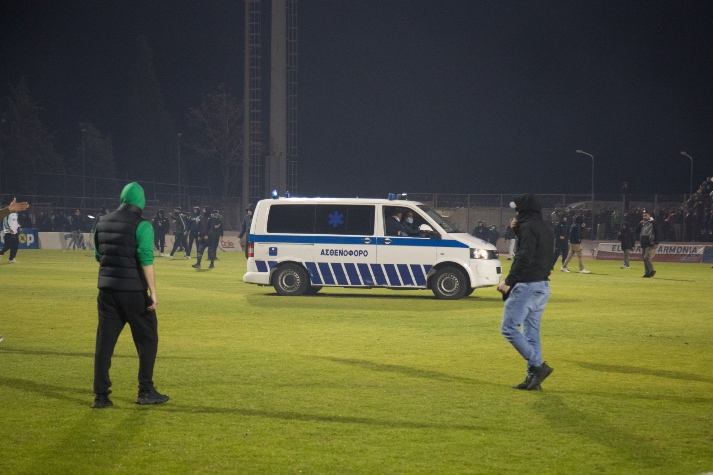 Νικολογιάννης: «Αυτά τα τομάρια που πέταξαν τα δακρυγόνα, για εμένα είναι δολοφόνοι»