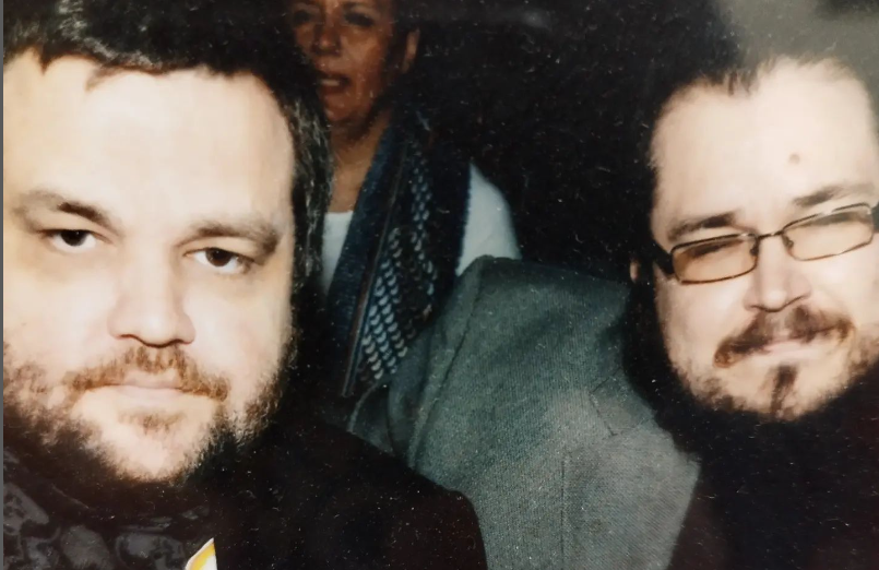 Λάμπρος Γκαραγκάνης: Συγκλονιστικό «αντίο» στον αδερφό του που «έφυγε» από τη ζωή (pic)