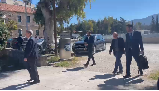 Εφτασε στην ΕΠΟ ο Αλαφούζος - Οι πρώτες εικόνες από τη συνάντηση των 4