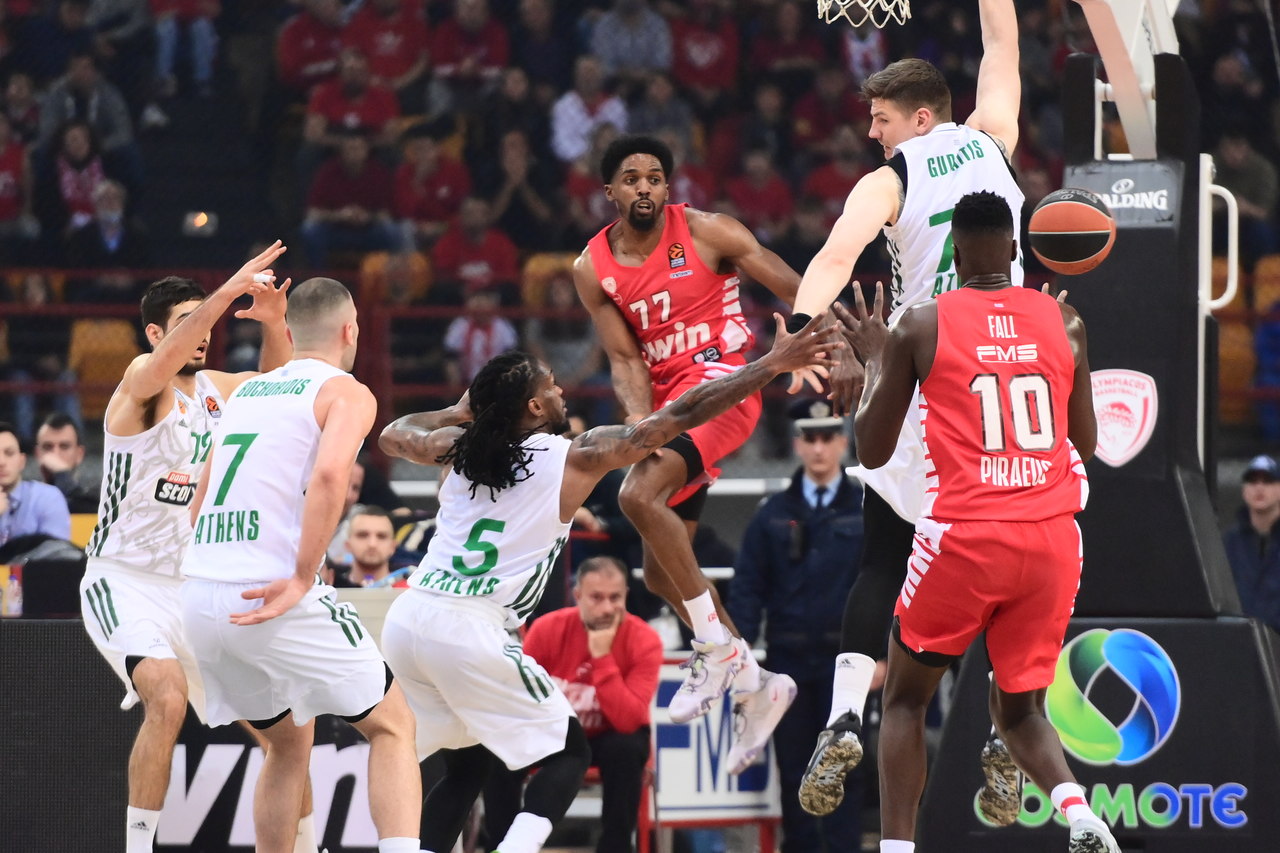 Ολυμπιακός-Παναθηναϊκός 81-73: Η κριτική των παικτών του Τριφυλλιού