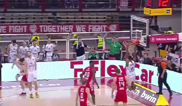 ΜΥΘΙΚΟ πρώτο καλάθι για τον Παναθηναϊκό στο ΣΕΦ (vid)