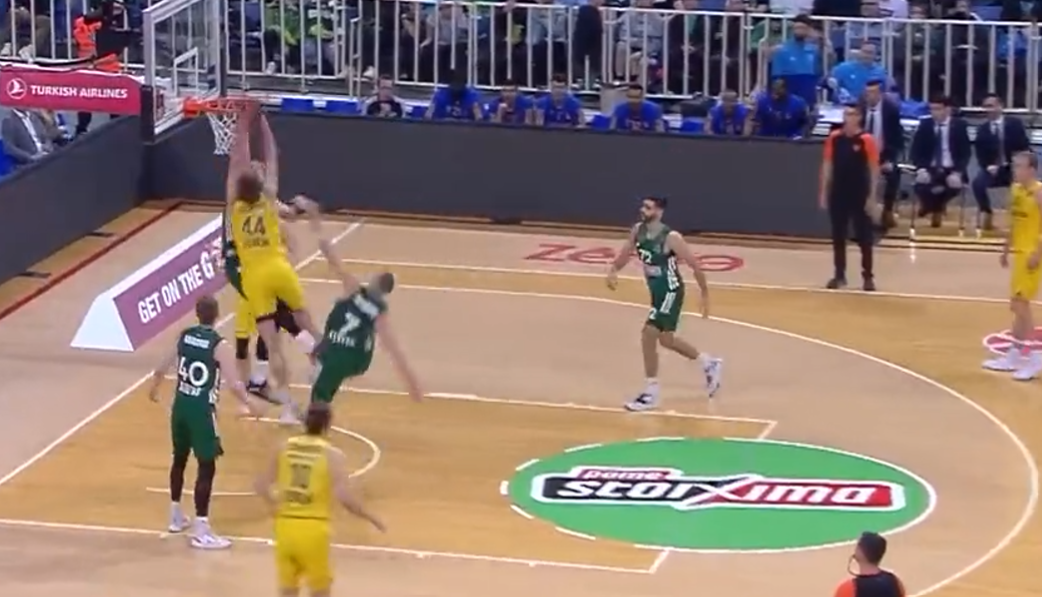 «Παραμίλησε» η Ευρώπη με την τάπα του Γκουντάιτις (vid)