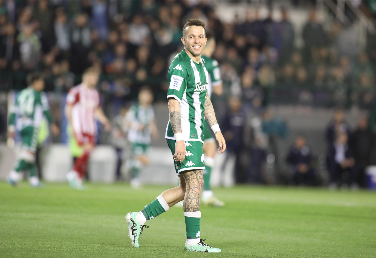 Παναθηναϊκός: Την «πάτησαν» με Μπερνάρ και το τρικ Γιοβάνοβιτς