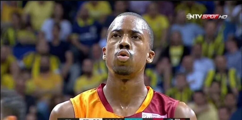 Ο ΜακΚόλουμ «κράζει» Αταμάν για Παναθηναϊκό!