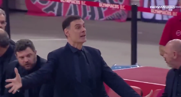 Ξέφυγε και πάλι ο Μπαρτζώκας: «Στα αρχ... μου ρε μ@λ@κ@!» (vid)