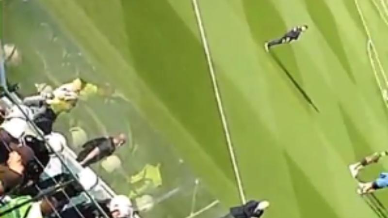 Χειρονομίες από Άμραμπατ προς την εξέδρα του Παναθηναϊκού! (vid)