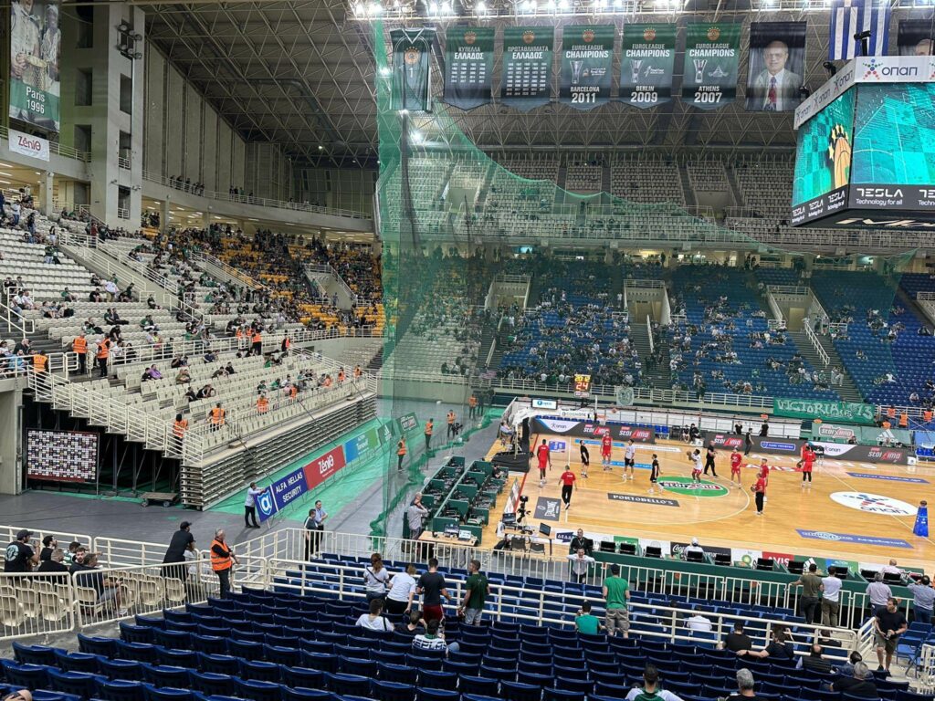 «Ζεσταίνονται» οι παίκτες του Παναθηναϊκού - Αποθεώθηκε ο Παππάς (vid)