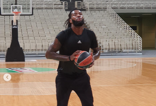 Παναθηναϊκός: «Γκρέμισε» τα καλάθια του ΟΑΚΑ ο Λεσόρ!