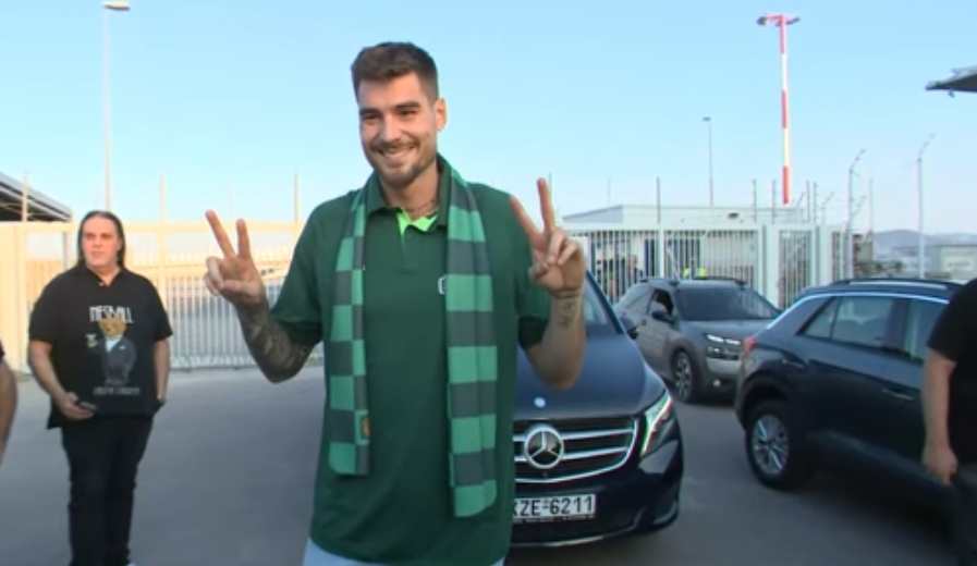 Εικόνες από την αποθεωτική υποδοχή του στον Χουάντσο Ερνανγκόμεθ!