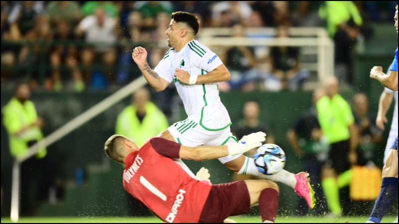 Θέμα: Χωρίς γκολ ή ασίστ ο Παλάσιος για 13 συνεχόμενα επίσημα παιχνίδια!