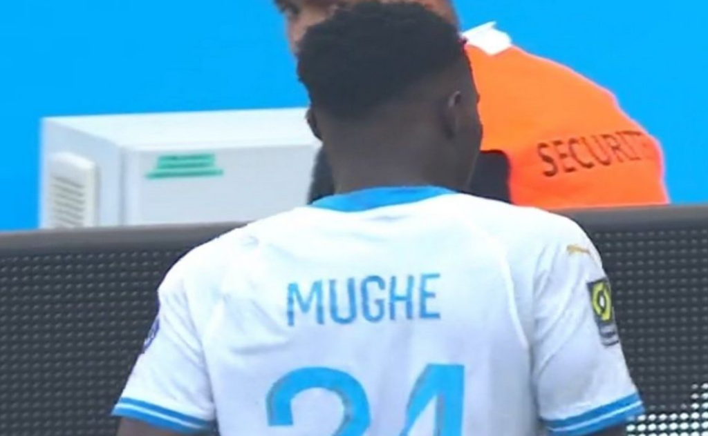 Τραυματίστηκε ο Μουγκέ στο παιχνίδι με την Ρεμς