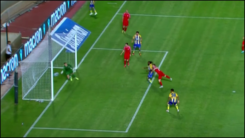 «Κλείδωσε» την πρόκριση ο ΑΠΟΕΛ με ασίστ από τον Βιγιαφάνιες (vid)