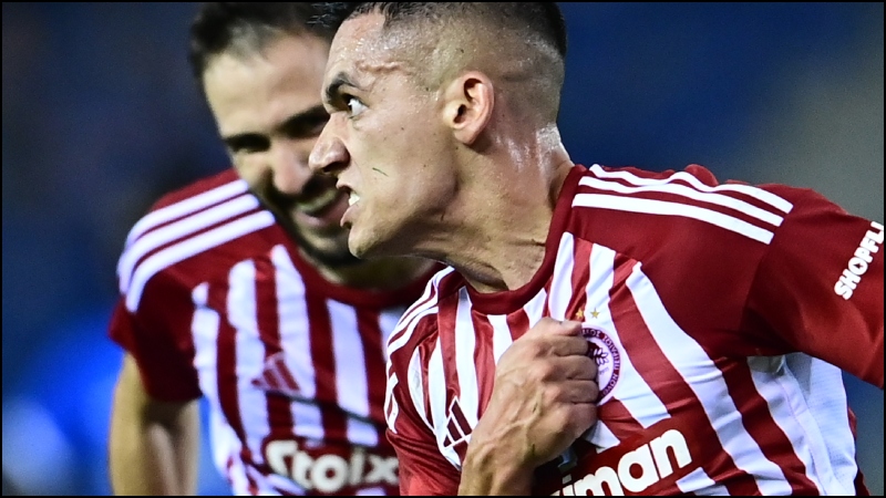 Έδειξε... το έμβλημα του Ολυμπιακού στο γκολ ο Αλεξανδρόπουλος! (vid)