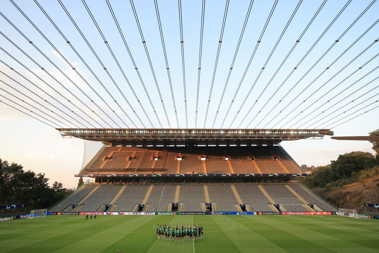 Παναθηναϊκός: Η ομιλία Γιοβάνοβιτς πριν τη Μπράγκα και η τελευταία προπόνηση (pics) Παναθηναϊκός: Η ομιλία Γιοβάνοβιτς πριν τη Μπράγκα και η τελευταία προπόνηση (pics)