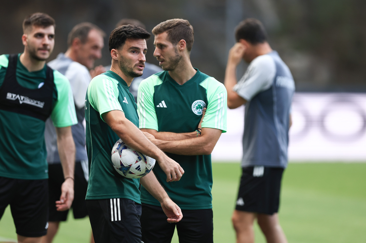 Παναθηναϊκός: Η ομιλία Γιοβάνοβιτς πριν τη Μπράγκα και η τελευταία προπόνηση (pics) Παναθηναϊκός: Η ομιλία Γιοβάνοβιτς πριν τη Μπράγκα και η τελευταία προπόνηση (pics)