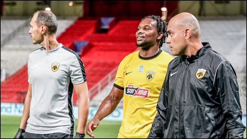 Ηττήθηκε με παίκτη παραπάνω η ΑΕΚ από την Άντβερπ - Ανησυχία με Λιβάι Γκαρσία